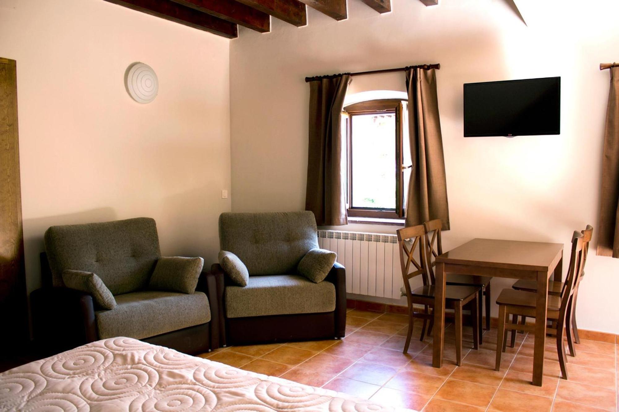 Hotel Y Apartamentos El Camin Poo De Llanes Exterior photo
