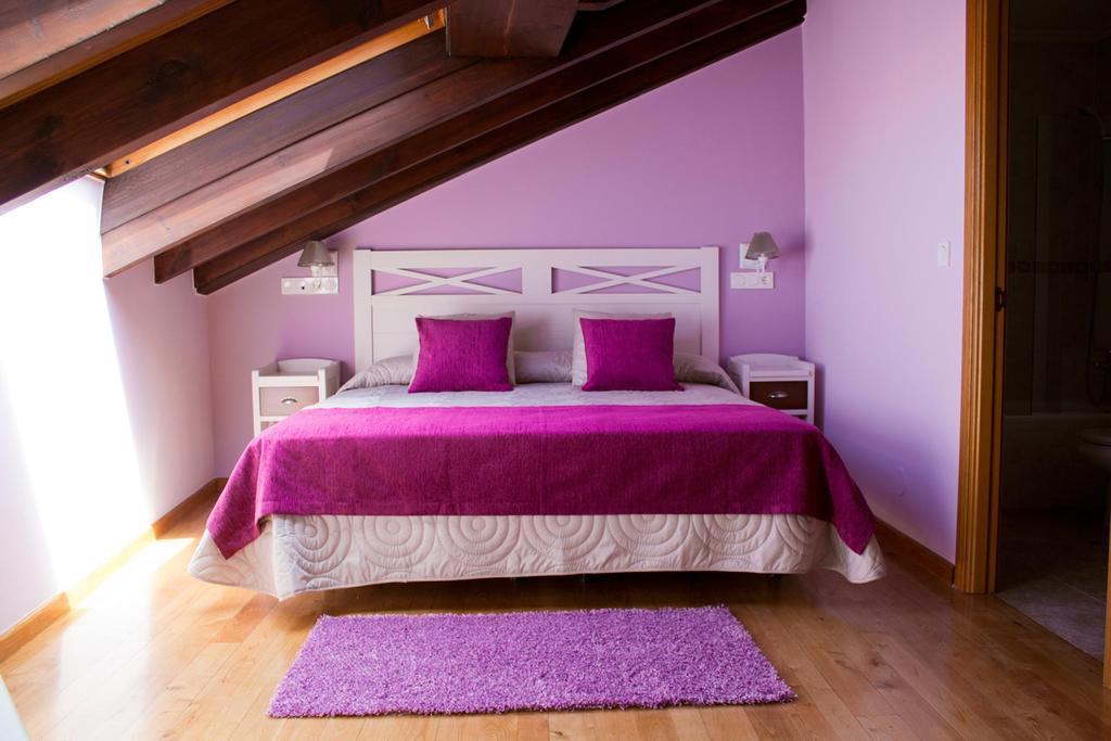 Hotel Y Apartamentos El Camin Poo De Llanes Room photo
